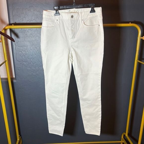 White House Black Market Denim - White House Black Market Women's White Ankle Jeans